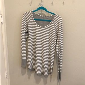 Lulu Lemon workout sweater top